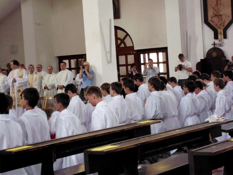 Diecezja Sosnowiecka ma nowych lektorów i ceremoniarzy – zdjęcie 5